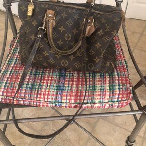 Louie Vuitton handbag